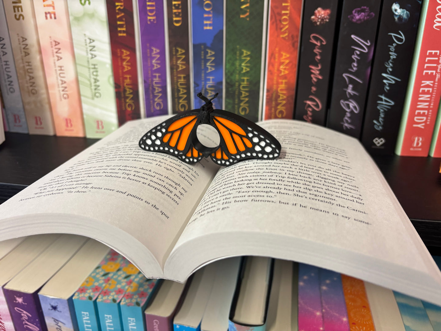 Butterfly Thumb Page Holder