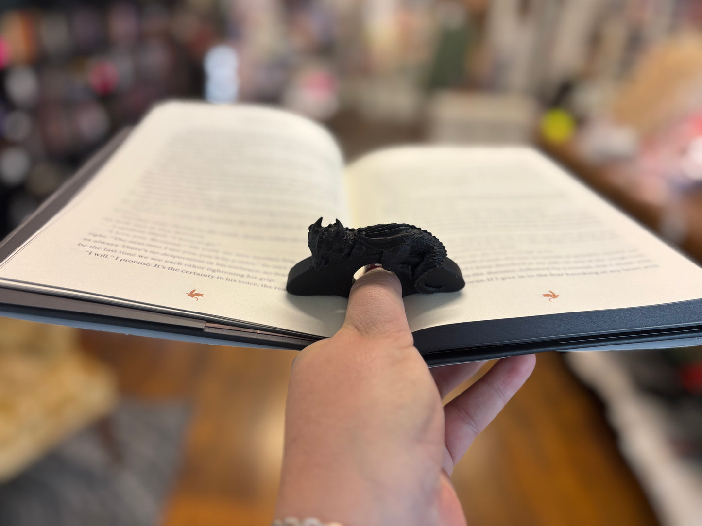 Sleeping Dragon Thumb Page Holder