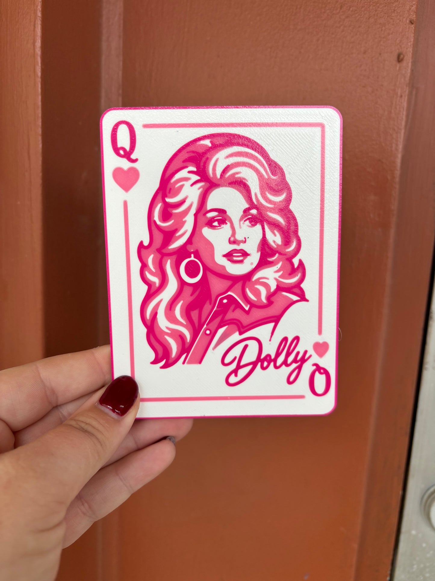 Queen Dolly magnet