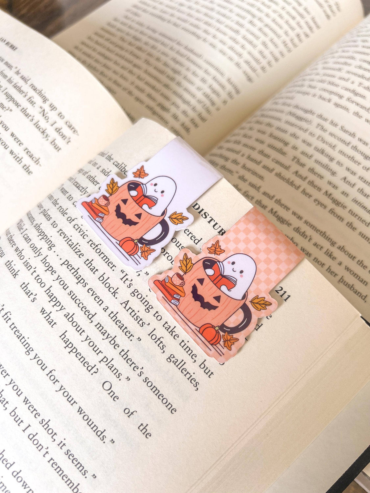 Bookish Ghost Magnetic Bookmark | Fall, Halloween