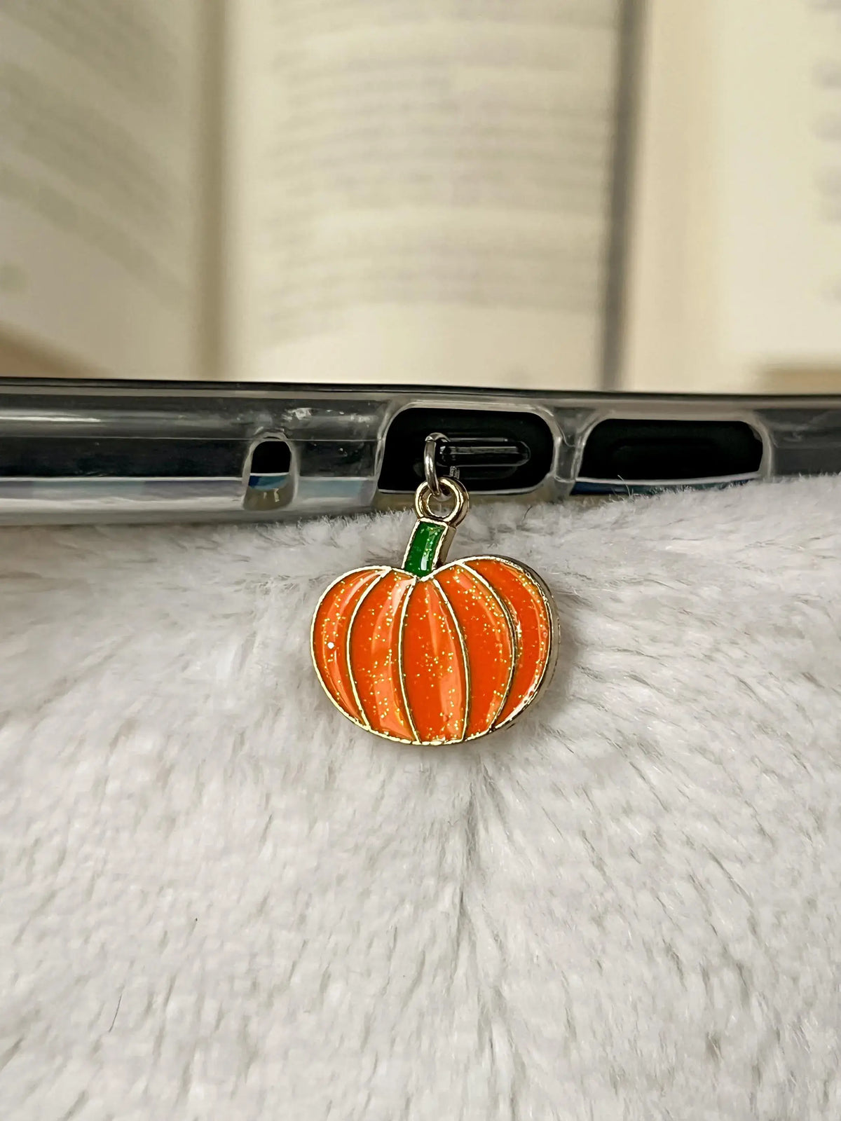 Glitter Pumpkin Kindle Charm | USB-C Dust Plug